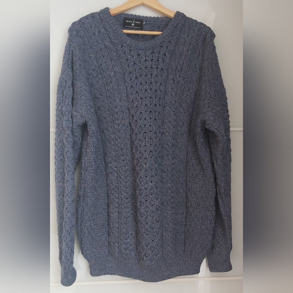 The Irish Store NWOT Unisex Merino Wool Sweater XL